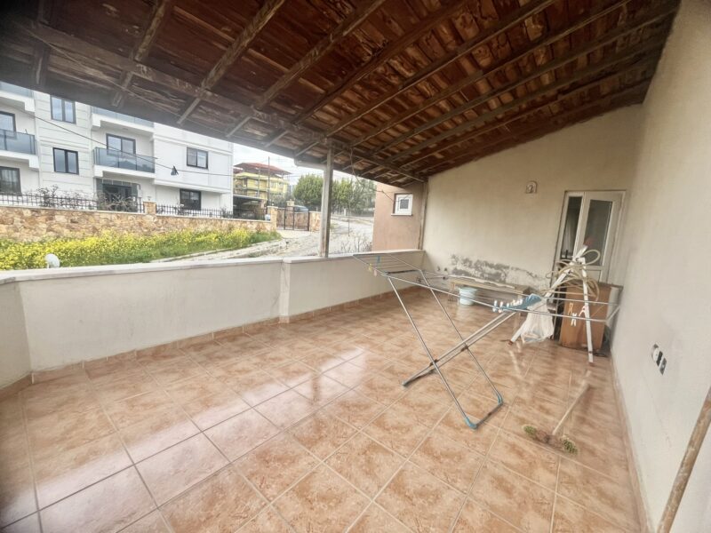 Gültepe mahallesinde Albayrak Meydanı Satılık Triplex