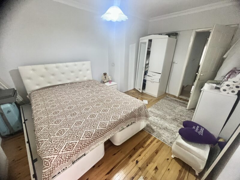 Gültepe mahallesinde Albayrak Meydanı Satılık Triplex