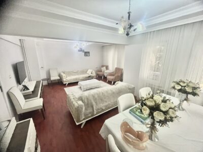 Gültepe mahallesinde Albayrak Meydanı Satılık Triplex