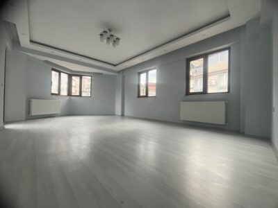 FESLEĞEN MAHALLESİNDE 3+1 ARAKAT 5 YILLIK SATILIK DAİRE