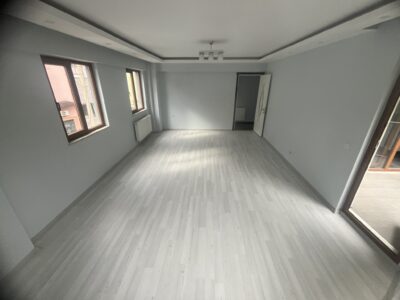 FESLEĞEN MAHALLESİNDE 3+1 ARAKAT 5 YILLIK SATILIK DAİRE