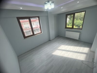 FESLEĞEN MAHALLESİNDE 3+1 ARAKAT 5 YILLIK SATILIK DAİRE