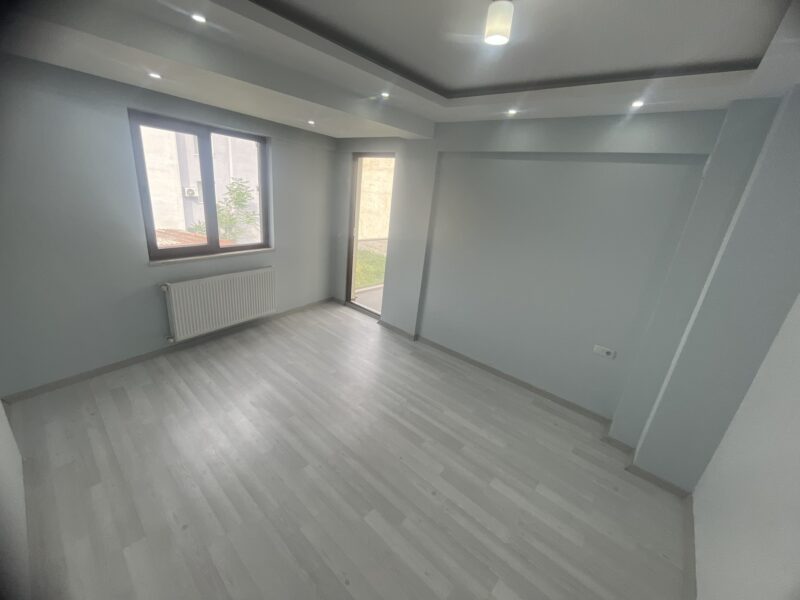 FESLEĞEN MAHALLESİNDE 3+1 ARAKAT 5 YILLIK SATILIK DAİRE