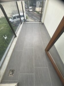 FESLEĞEN MAHALLESİNDE 3+1 ARAKAT 5 YILLIK SATILIK DAİRE