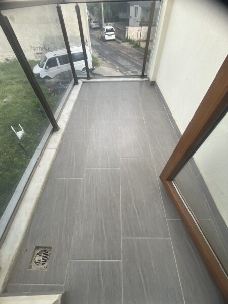FESLEĞEN MAHALLESİNDE 3+1 ARAKAT 5 YILLIK SATILIK DAİRE